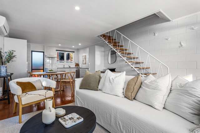 Affordable Riverview Living; Priced to Sell