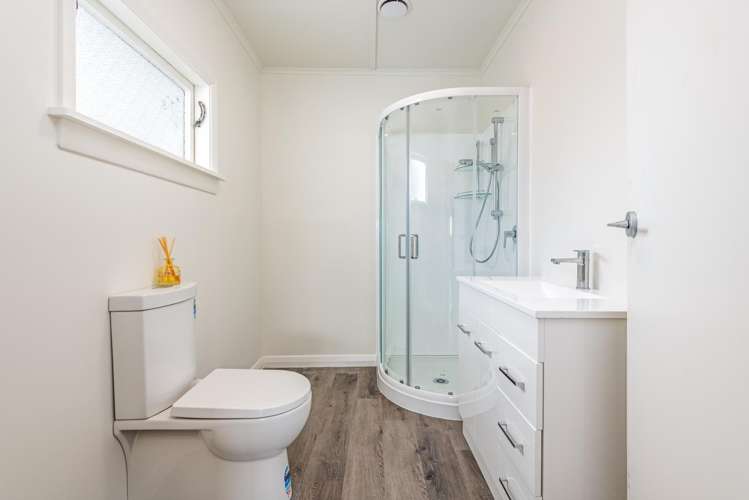 12A Roore Street Foxton Beach_10