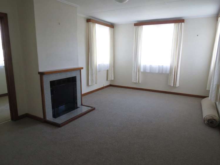 6 Montgomery Avenue Belmont_5