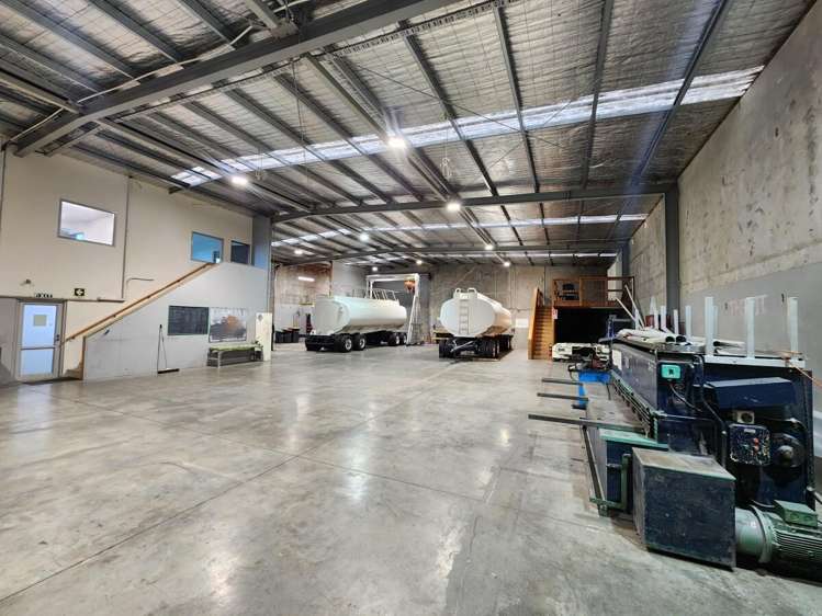 2B Lock Crescent Hillsborough_7