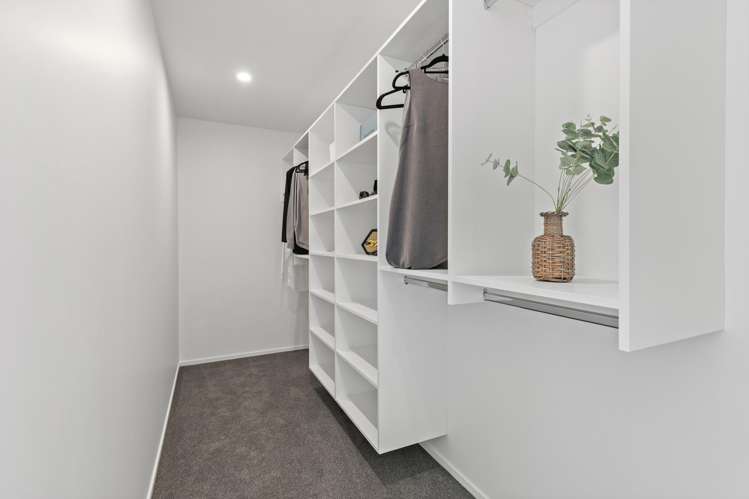 14 Harlequin Drive Rolleston_13