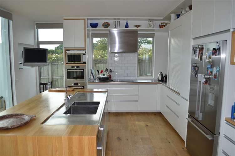 233 Pages Road Gleniti_10