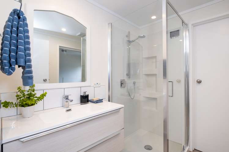 14 Kuku Street Te Awanga_16