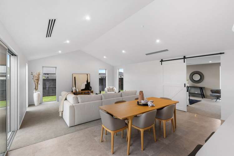 21 McCaw Road Lincoln_5