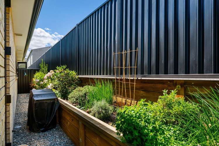 37 Smitham Drive Cromwell_15