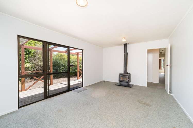 327 Cambridge Avenue Ashhurst_11