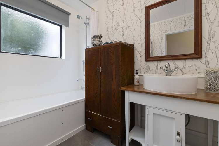 110 Colombo Road Waiuku_24