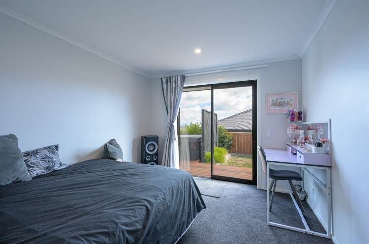 50 Sanctuary Drive Stoke_16