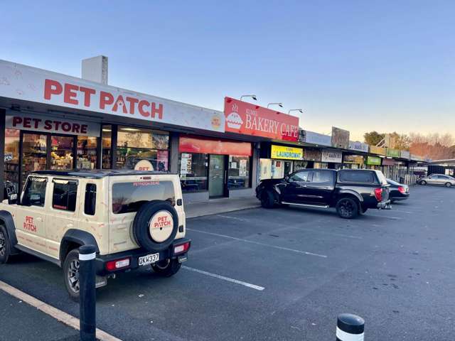 Shop 1/320 Main Road Kumeu_1