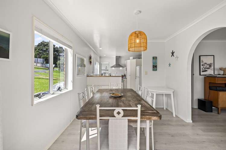 40 Lorenzen Bay Road Raglan_9