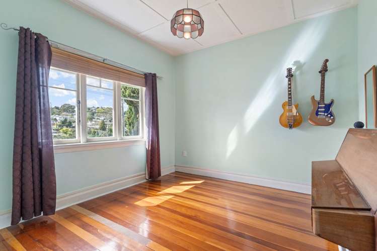 107 Glendale Road_5