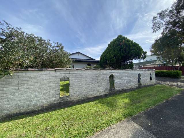 12 Hedge Row Sunnyhills_2