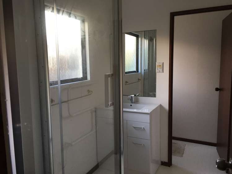 2/16 Rothesay Bay Road Rothesay Bay_8