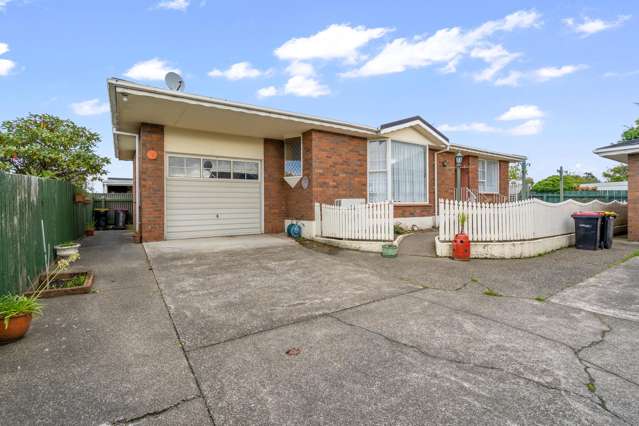 Elevated Two-Bedroom Townhouse!