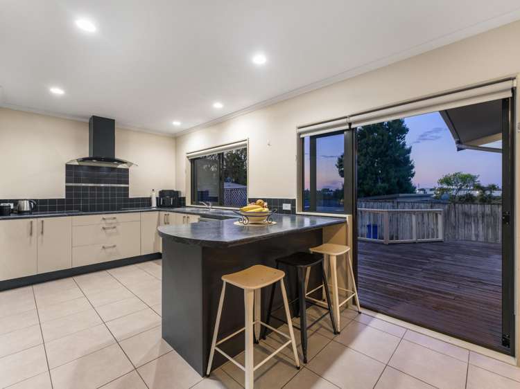 51 Youngs Road Papakura_6