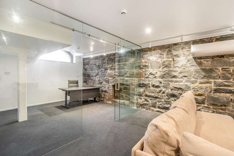 1 Queens Gardens Dunedin Central_14