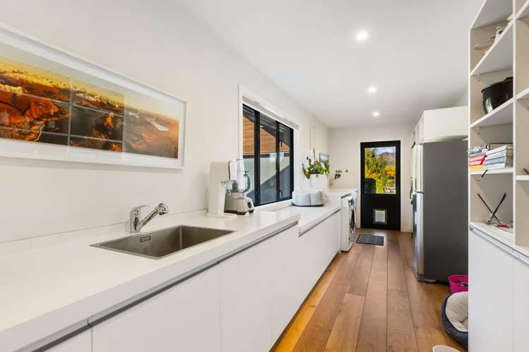 10 Hidden Hills Drive Wanaka_12