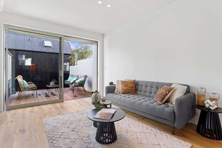 4/16 Hurley Street Christchurch Central_5