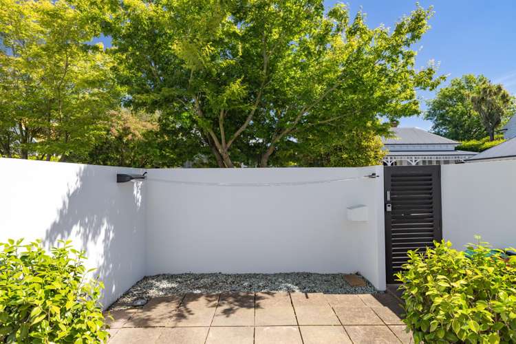 6/18 Rastrick Street Merivale_14