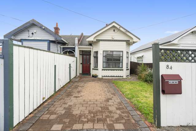 84 Cuba Street Petone_2