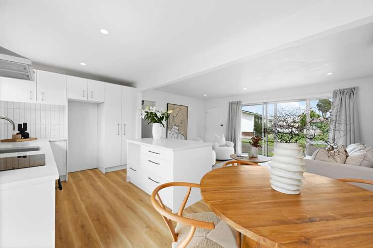 12A Madison Place Dinsdale_12