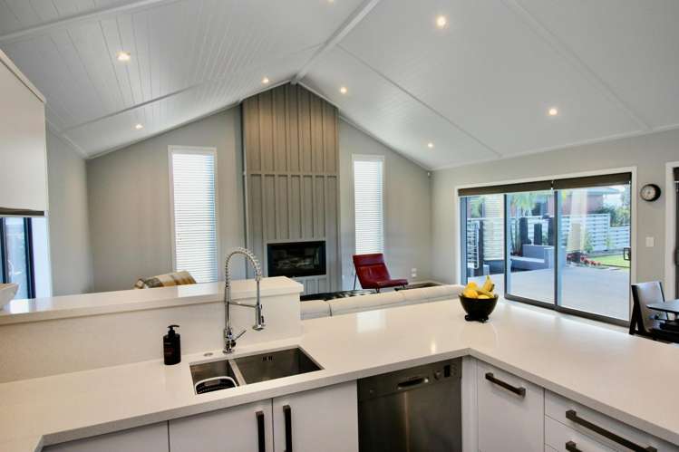 4 Roseberry Place Whitianga_4