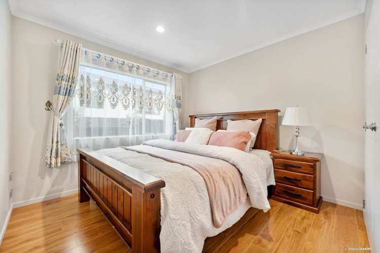 7 Soljans Place Flat Bush_8