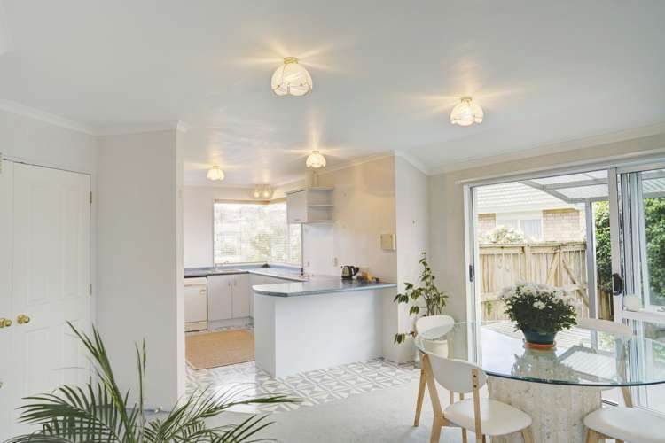 23 Farnborough Drive Nawton_1