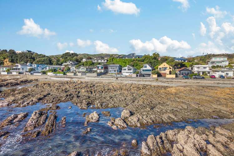 20 Sunset Parade Plimmerton_21