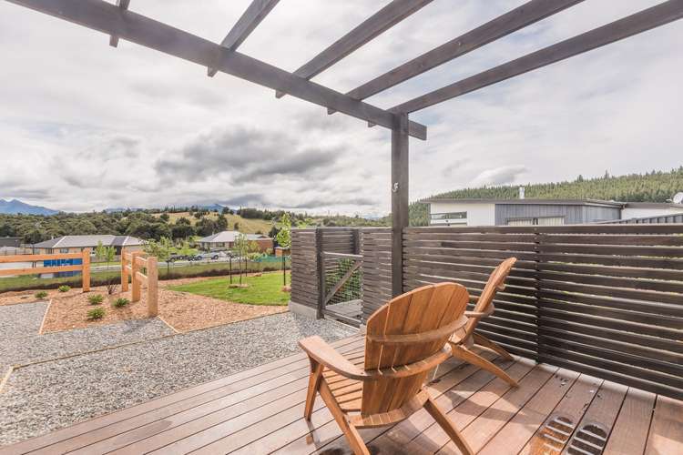 49 Minaret Ridge Wanaka_10