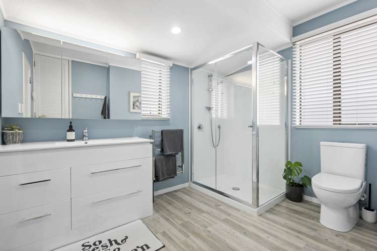 1/14 Arkles Strand Arkles Bay_15