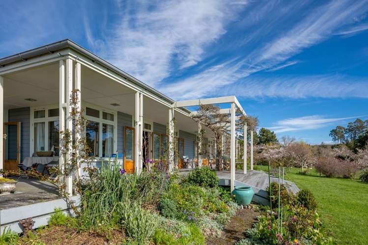 364 The Coastal Highway Redwood Valley_5