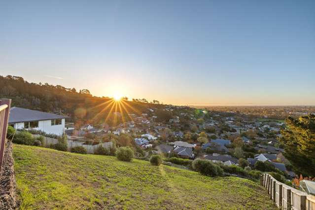 Sun-Soaked, Scenic, and Ready to Build