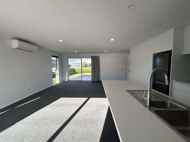 2 Harbour Road 11193_2