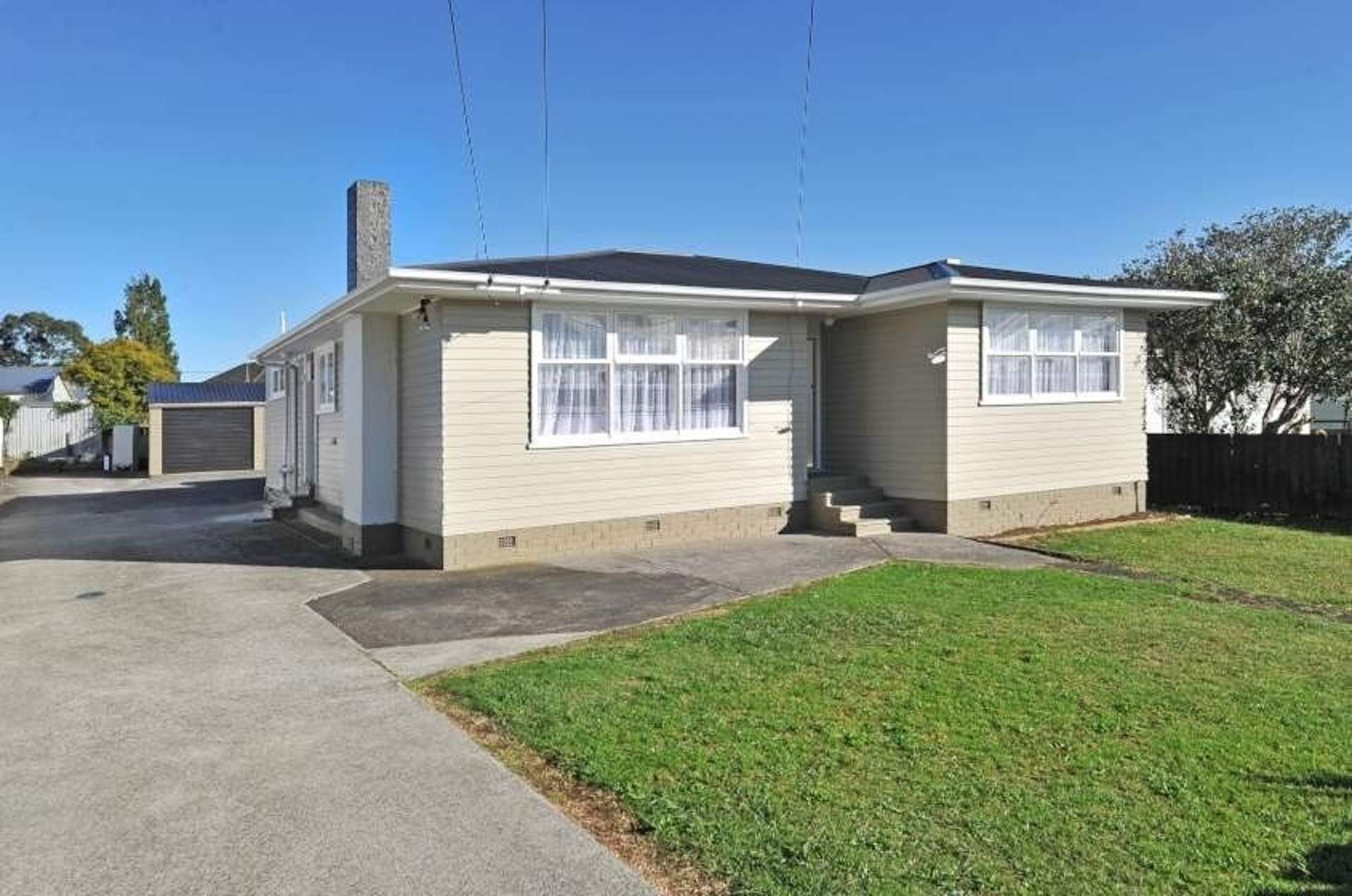 53 Cobham Crescent Otara_0