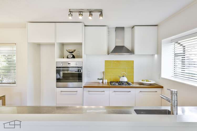 11 Woodfern Crescent Titirangi_5