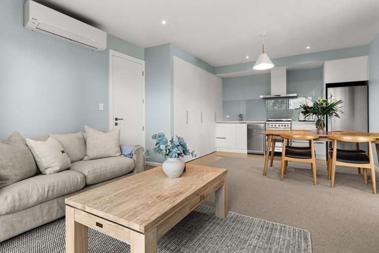 22B Churchill Drive Taradale_41