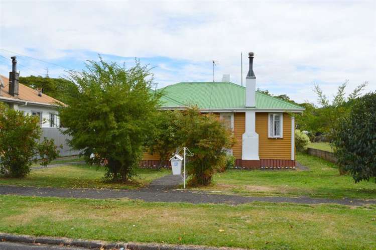 12 Leese Street Taumarunui_16