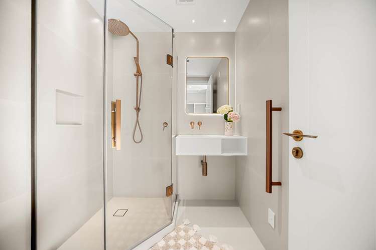 61B Churchill Road Murrays Bay_18