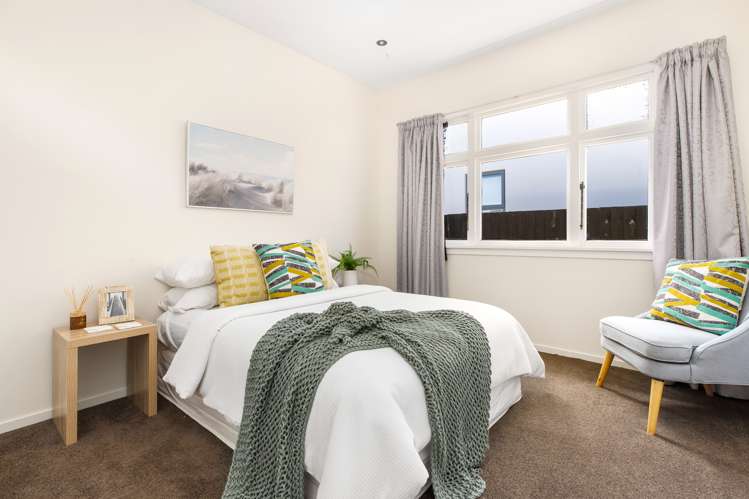 8 Manning Place Woolston_16