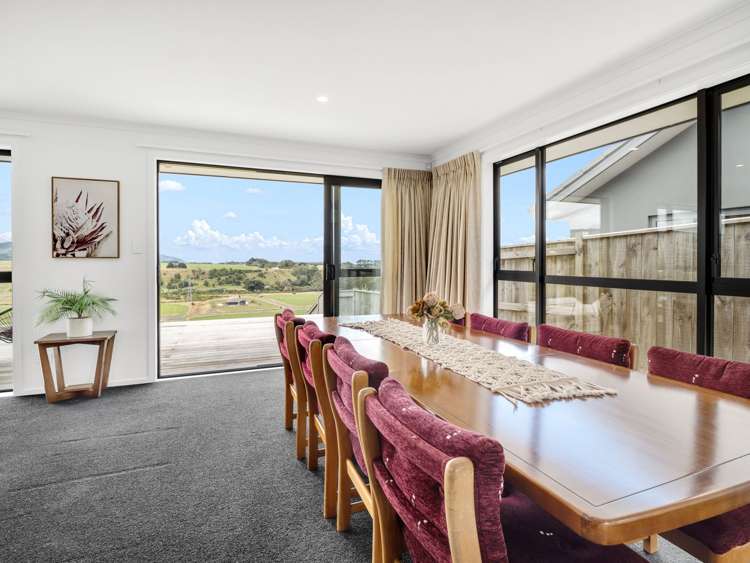 36 Varsity Heights Fitzherbert_12