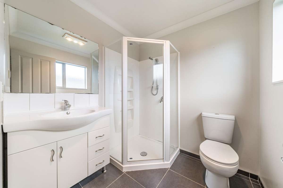 35 Staithes Drive North_4