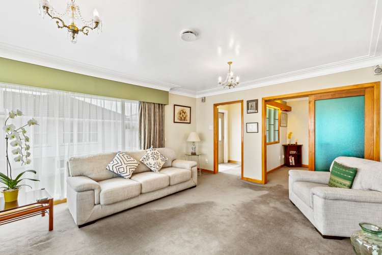 8 Sally Crescent Mount Roskill_8