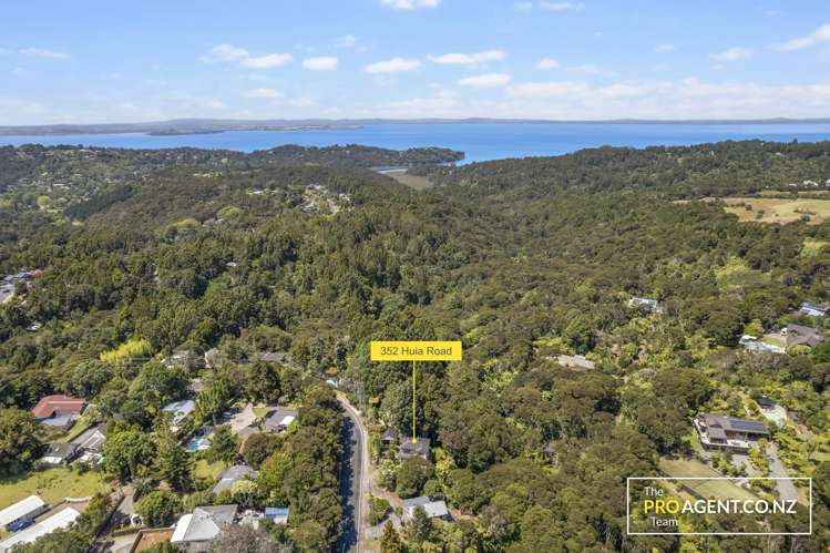 352 Huia Road Titirangi_23