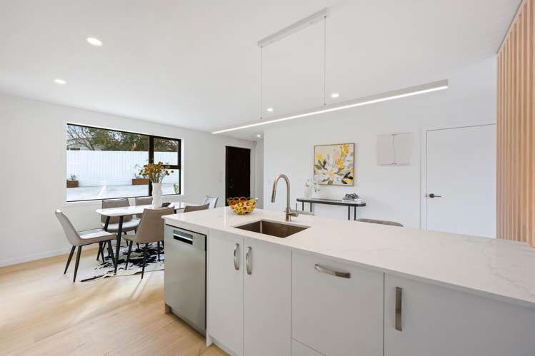 75e Glenmore Road Sunnyhills_10