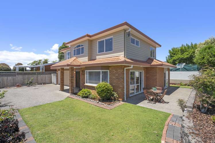 3/8 Erson Avenue_0