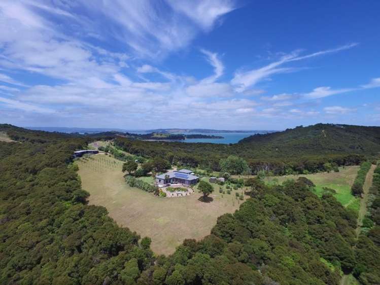 103 Musson Drive Waiheke Island_23