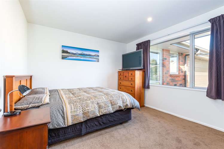 42 Mountvista Road Fernside_26