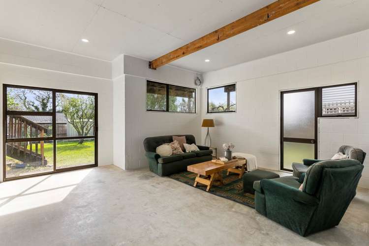 4200 Great North Road Glendene_18