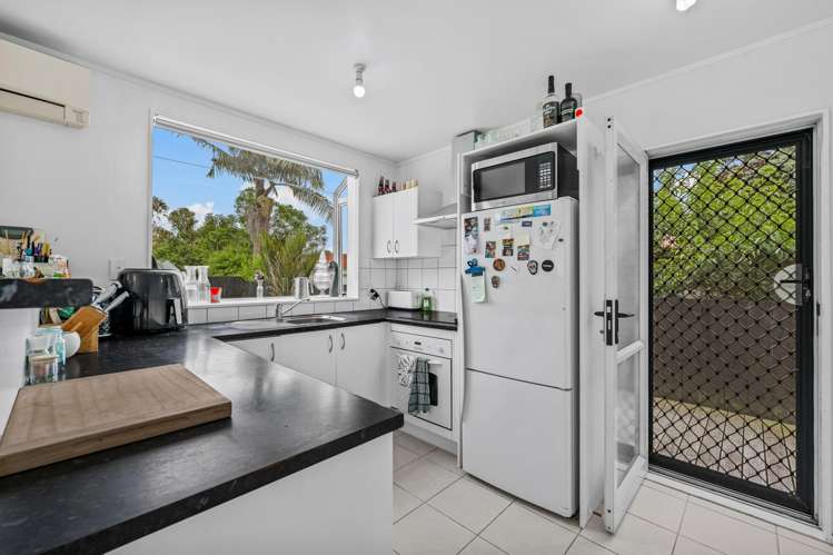 9B Woodvale Road Glen Eden_6